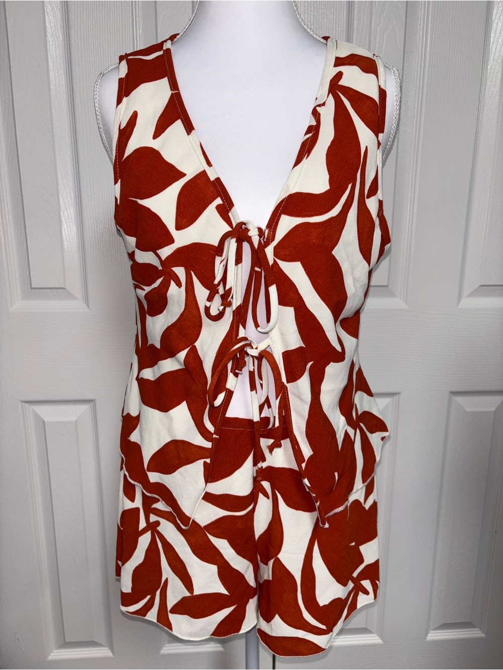 Rust Leaf Print Tie-Front Romper in Cream